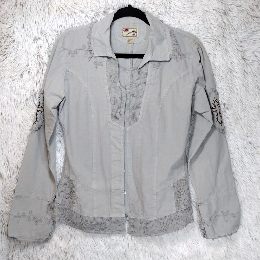 Scully woman's shirt